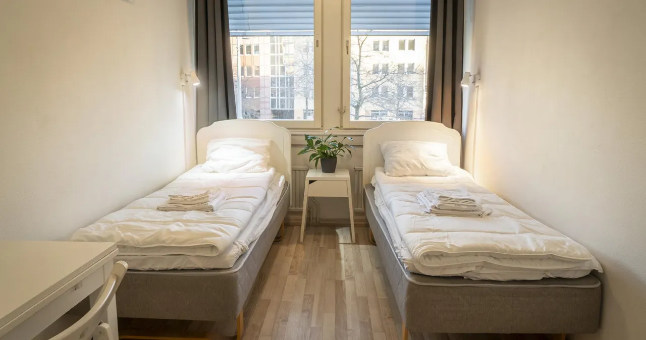 Twin room at Gothenburg Hostel, perfect for couples or business travelers.